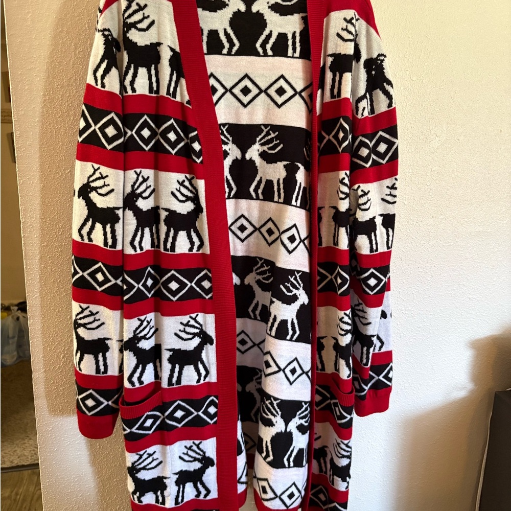 Red and Black Reindeer Pattern Cardigan